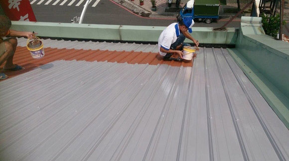 高雄鐵皮屋除銹